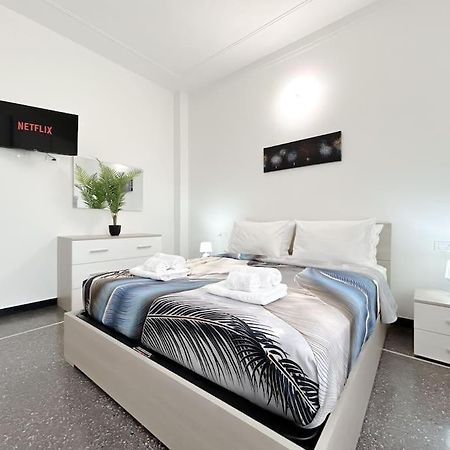 Elegant Apartment - Wifi - Smart Tv - Netflix Генуя Экстерьер фото