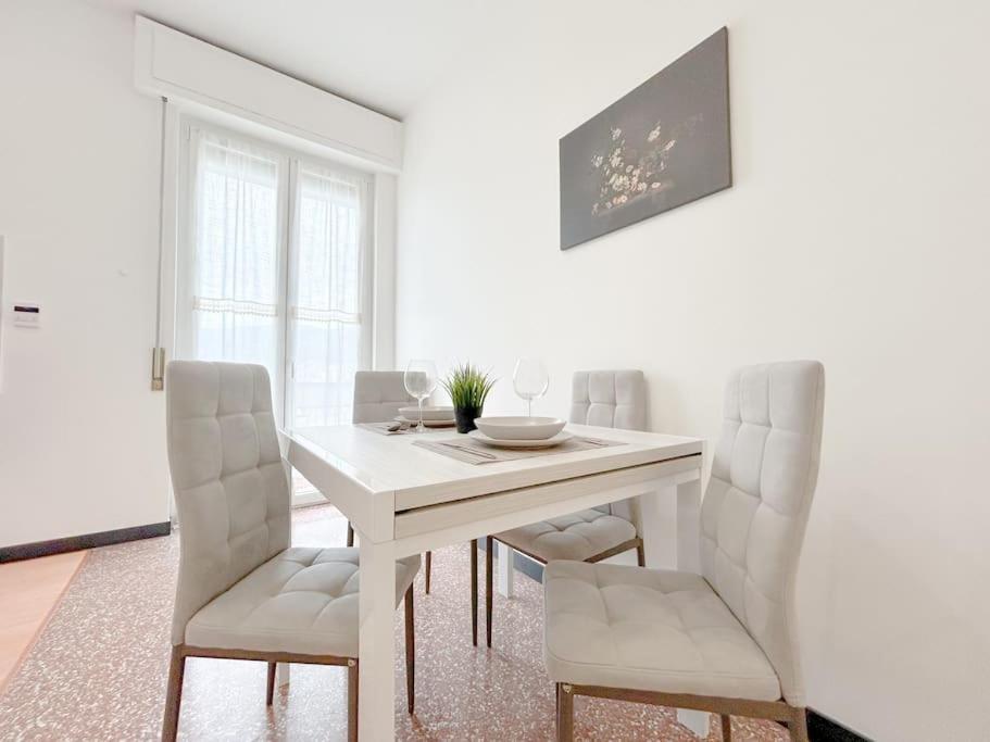 Elegant Apartment - Wifi - Smart Tv - Netflix Генуя Экстерьер фото